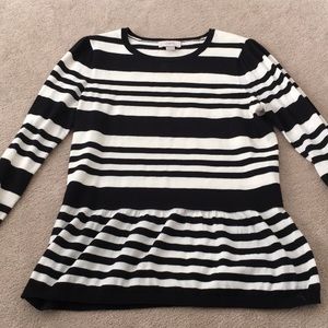 Black & white 3/4 sleeve peplum sweater